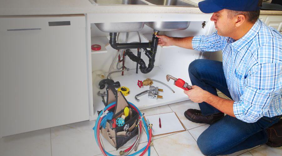 Professional water heater repair in Kamrar, IA